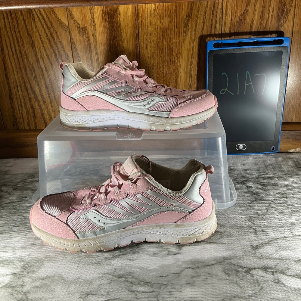 Saucony Women's Walking Shoes Size 5M Pink‎ Silver Sneakers Athletic Comfort